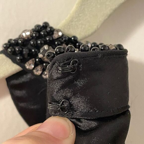 Eliza J Dress Women’s 8 Embellished Tiered Chiffon Halter Gown Black Like New - Picture 9 of 10